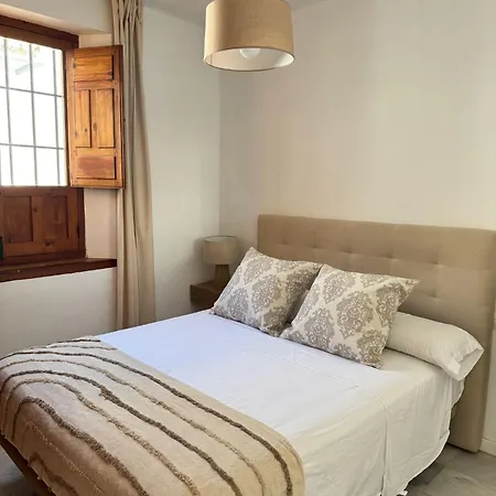 Duplex En Plena Juderia * コルドバ